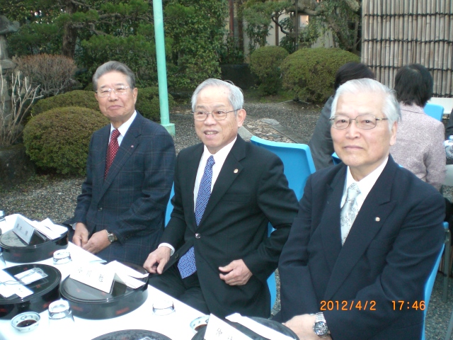 2012.4.2 015.jpg