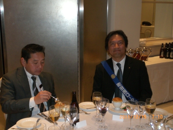 2011.12.19 クラブ 055.jpg