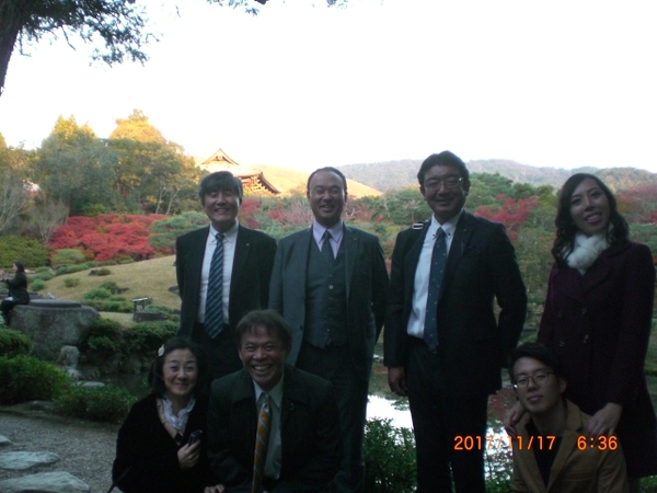 2017-11-17 06.36.56.jpg