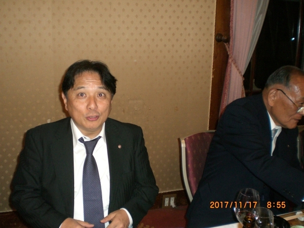 2017-11-17 08.55.39.jpg