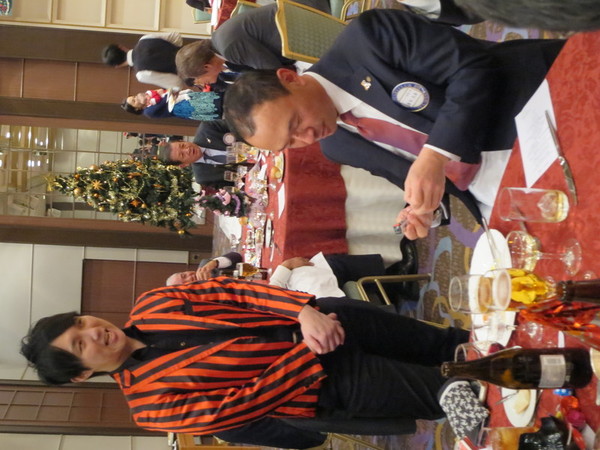 2016-12-19 19.02.36.jpg