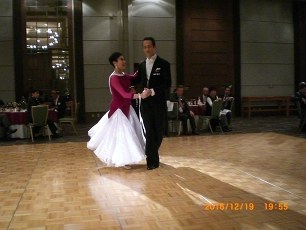 2016-12-19 19.55.18.jpg