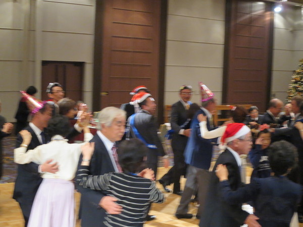 2016-12-19 20.00.17.jpg