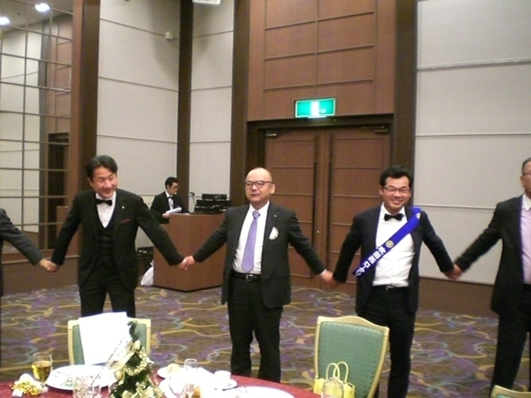 2017-12-18 20.19.05.jpg